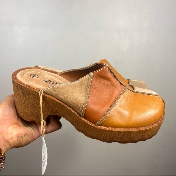 Vintage Lower East Side Brown Suede Leather Chunky Pathwork Heels - Picture 1 of 4